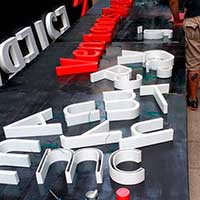 letras corporeas para carteles
